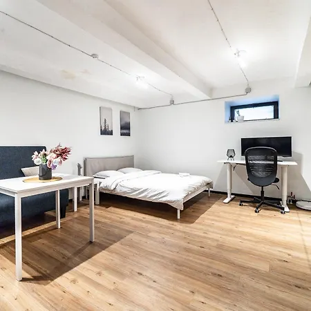 Apartment Dana-entire Very Quiet And 2 *