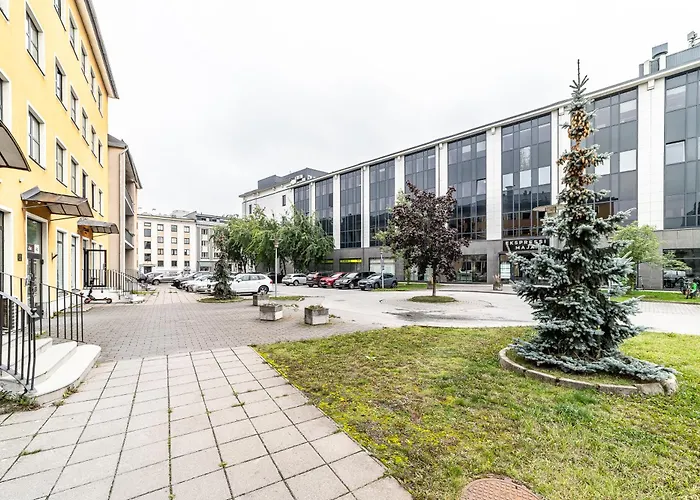 Dana-entire Very Quiet And 2 *