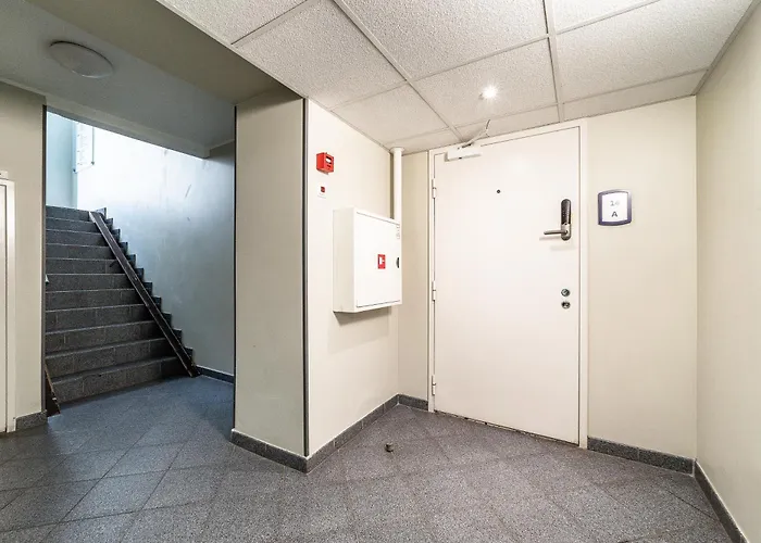 Dana-entire Very Quiet And 2 *